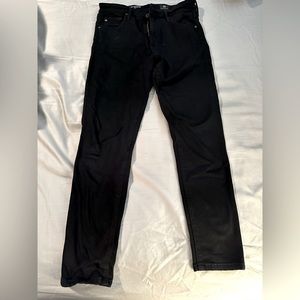 AG denim, The Farrah Skinny, high rise. Size 27 (28 inch inseam).